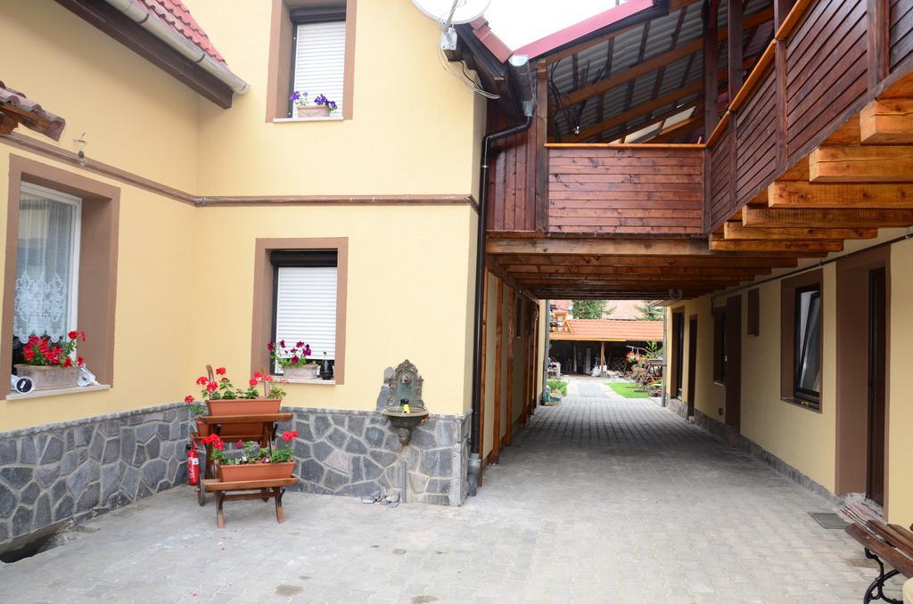 Pensiunea Otilia Sighişoara Exteriér fotografie